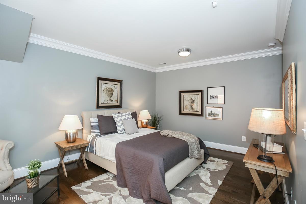 2012 Kalorama Road Northwest, Unit 3 Washington, DC 20009 - Photo 14 of 21 Bedroom (Master)