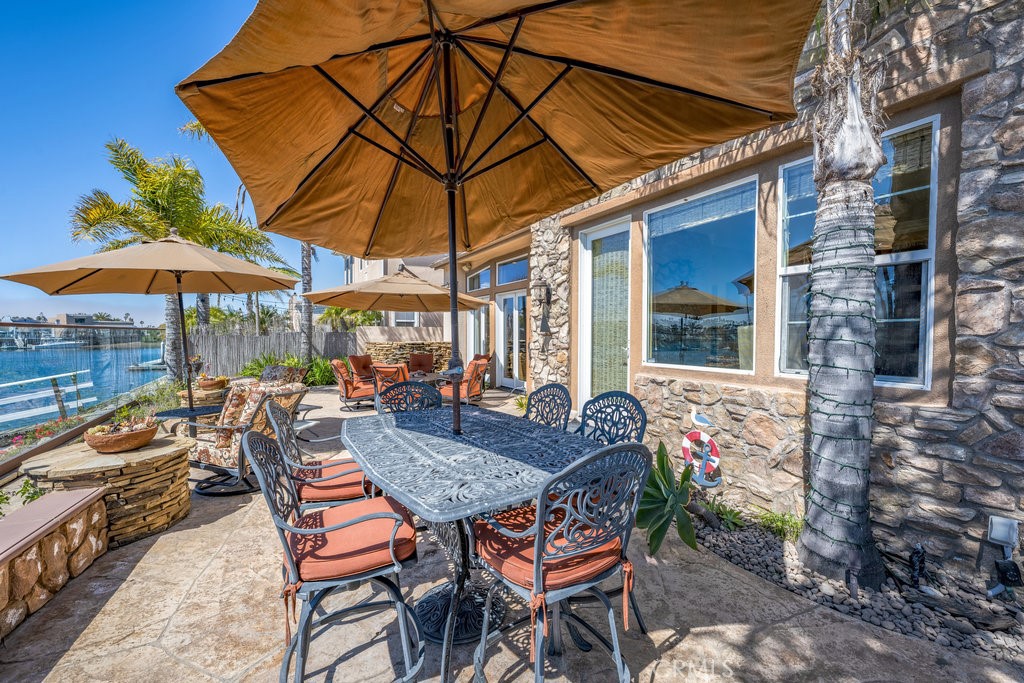 1566 Twin Tides Place Oxnard, CA 93035 - Photo 13 of 68