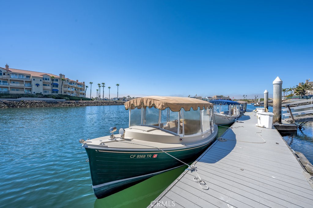 1566 Twin Tides Place Oxnard, CA 93035 - Photo 18 of 68