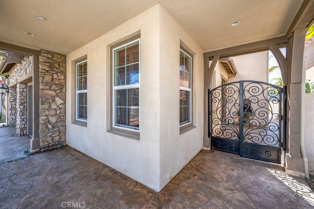 1566 Twin Tides Place Oxnard, CA 93035 - Photo 3 of 68