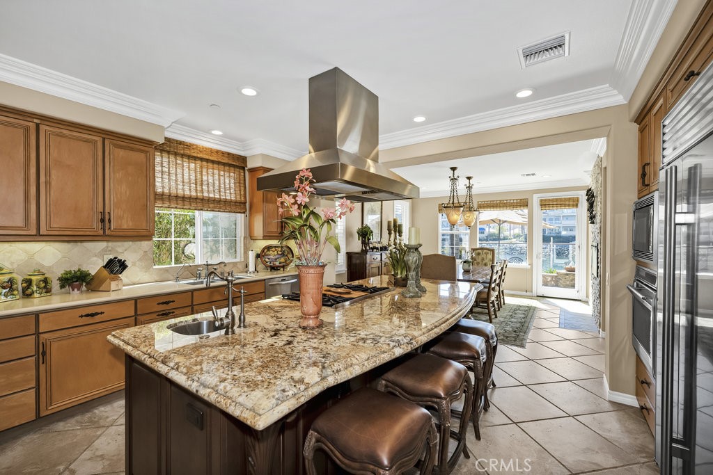 1566 Twin Tides Place Oxnard, CA 93035 - Photo 10 of 68