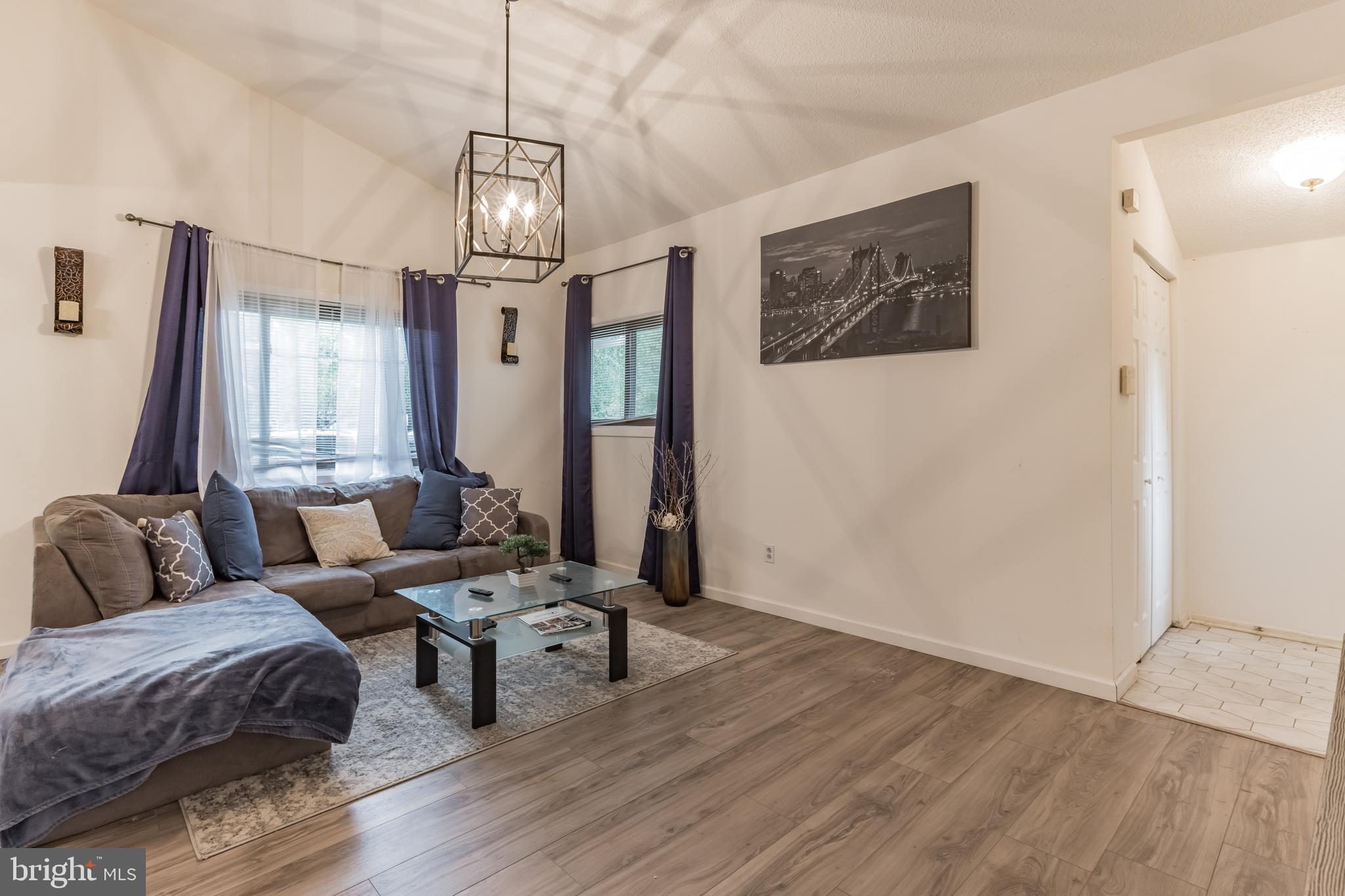 1 Dover Drive Lindenwold, NJ 08021 - Photo 2 of 31