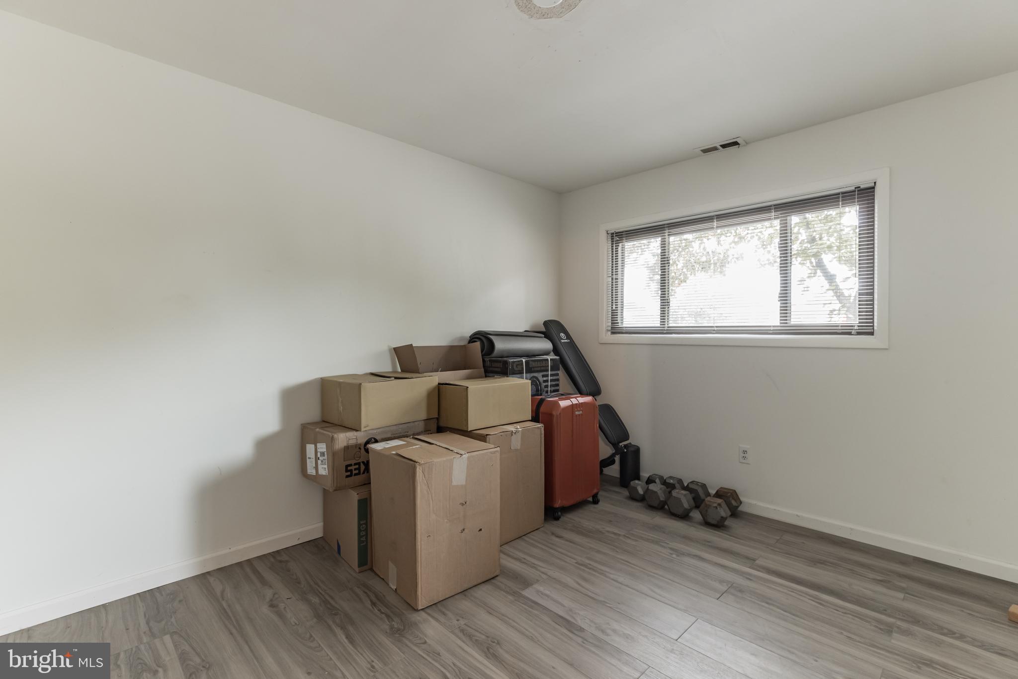 1 Dover Drive Lindenwold, NJ 08021 - Photo 18 of 31