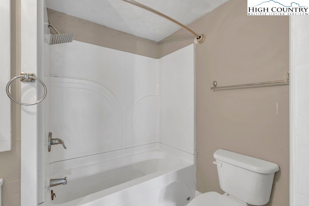 178 John Shell Road Sugar Grove, NC 28679 - Photo 20 of 37