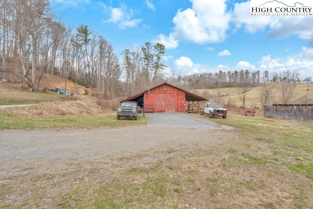 178 John Shell Road Sugar Grove, NC 28679 - Photo 22 of 37