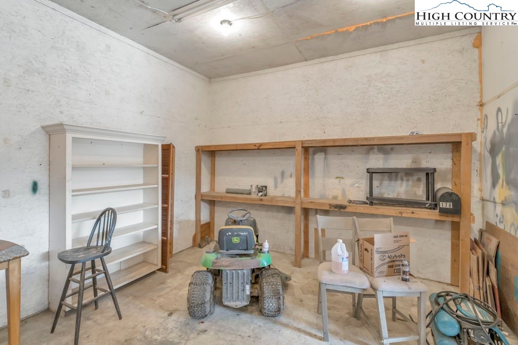 178 John Shell Road Sugar Grove, NC 28679 - Photo 25 of 37