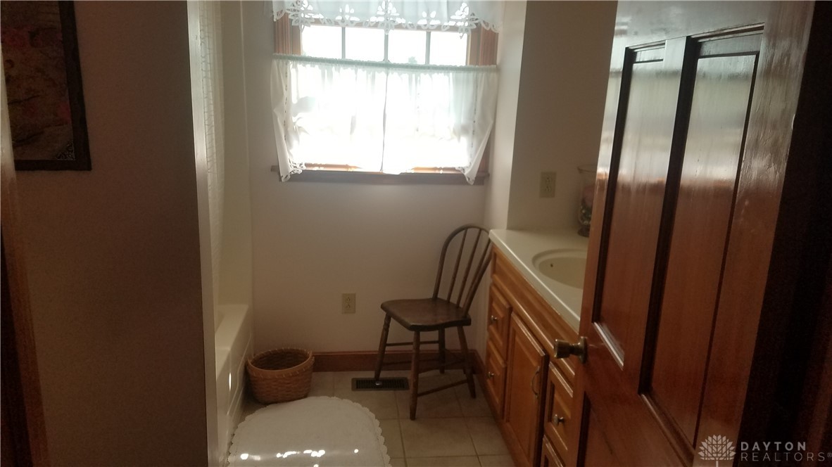 4723 Shields Road Greenville, OH 45331 - Photo 31 of 32 Gallery Image 31
