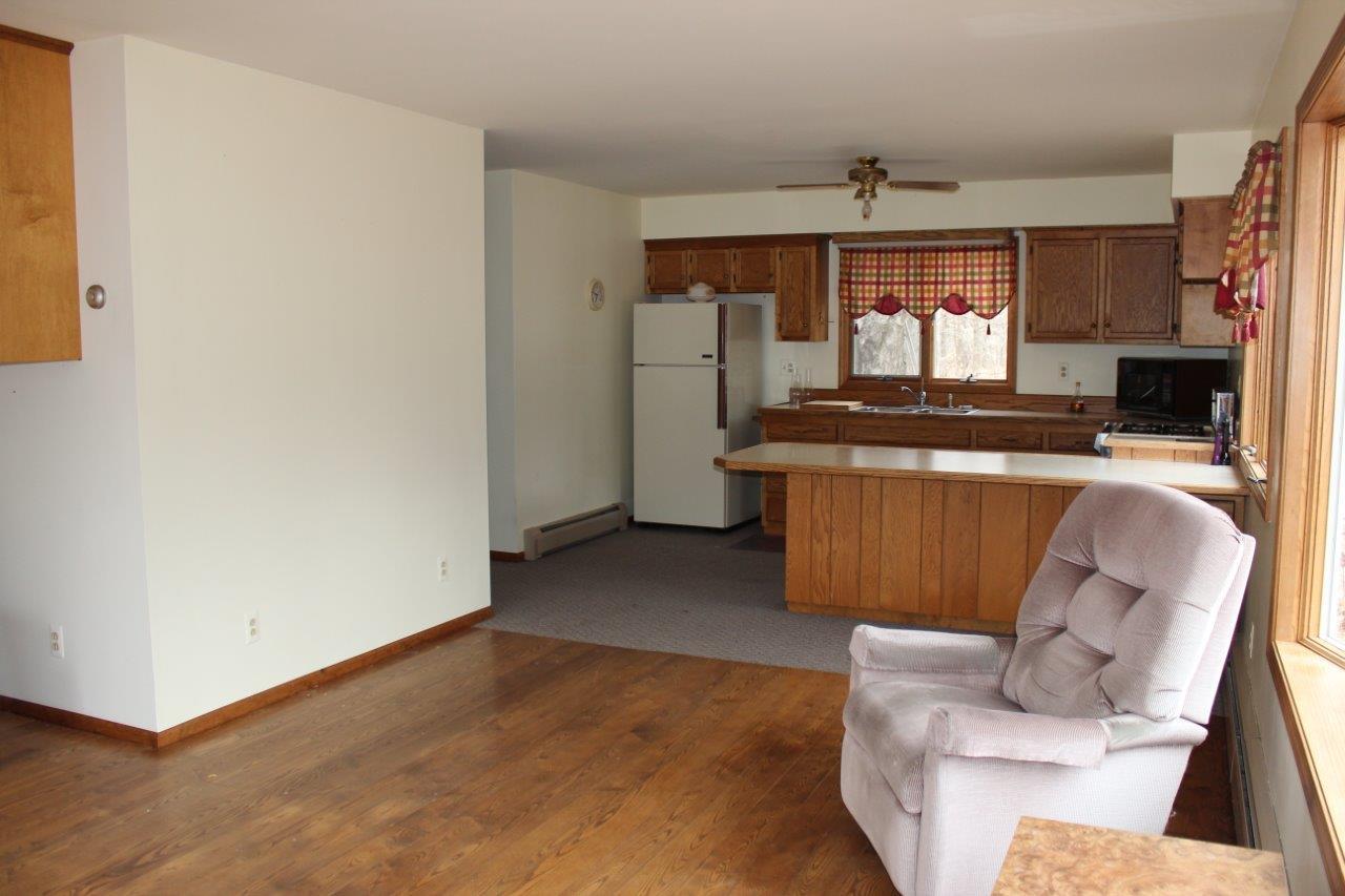 5131 Long Lake Road Cheboygan, MI 49721 - Photo 4 of 11 Gallery Image 4