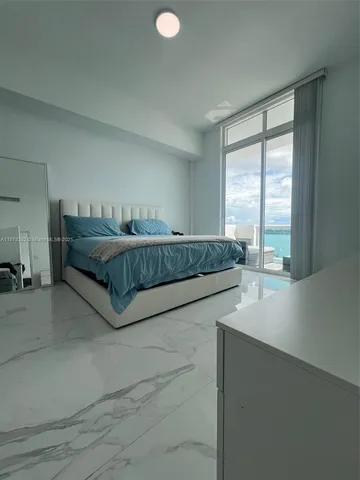 $729,000 | 7910 Harbor Island Drive, Unit 1202, North Bay Village, FL 33141