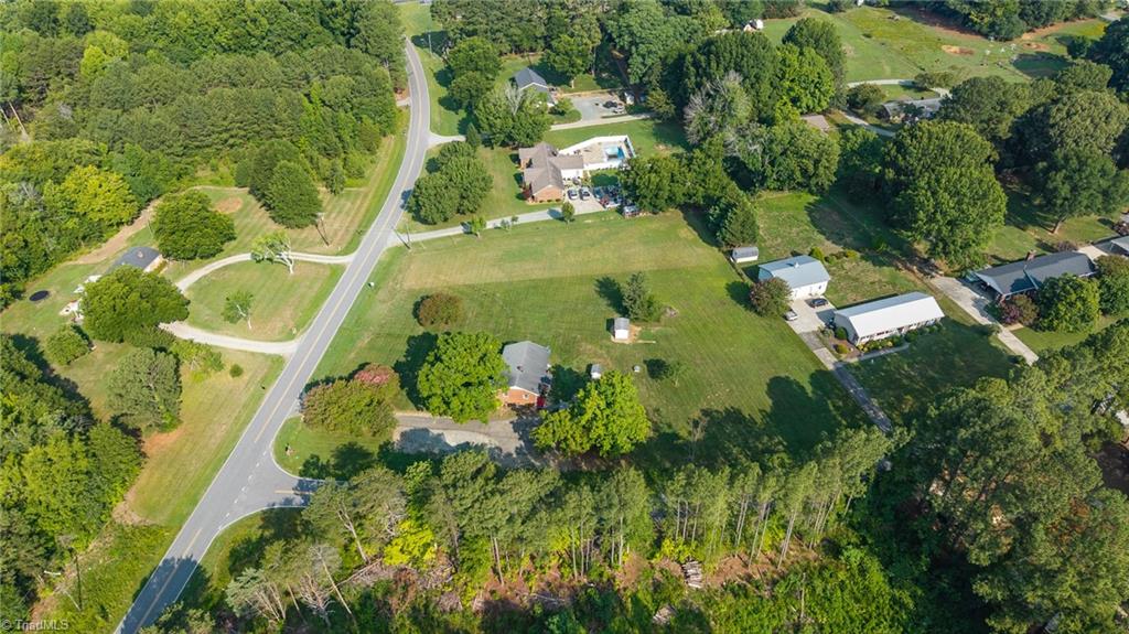 264 Dixon Road Graham, NC 27253 - Photo 21 of 21 Gallery Image 21