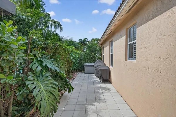 $4,700 | 1956 Pisces Terrace, Unit 1956, Weston, FL 33327