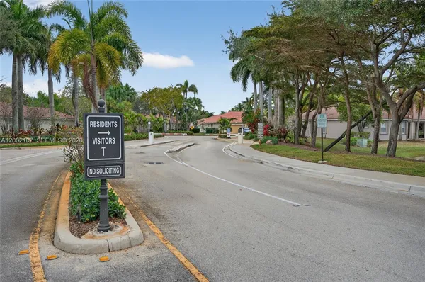 $4,700 | 1956 Pisces Terrace, Unit 1956, Weston, FL 33327