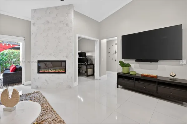 $4,700 | 1956 Pisces Terrace, Unit 1956, Weston, FL 33327