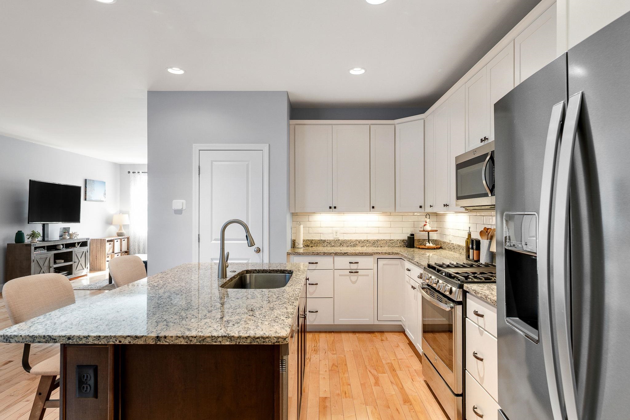 472 Zephyr Road Williston, VT 05495 - Photo 17 of 49