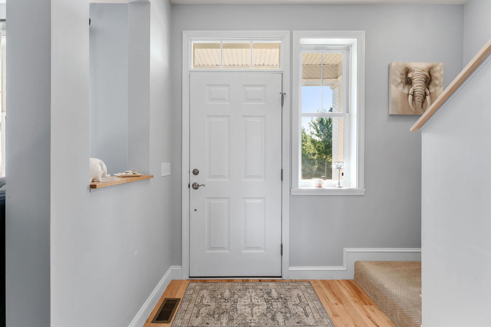 472 Zephyr Road Williston, VT 05495 - Photo 3 of 49