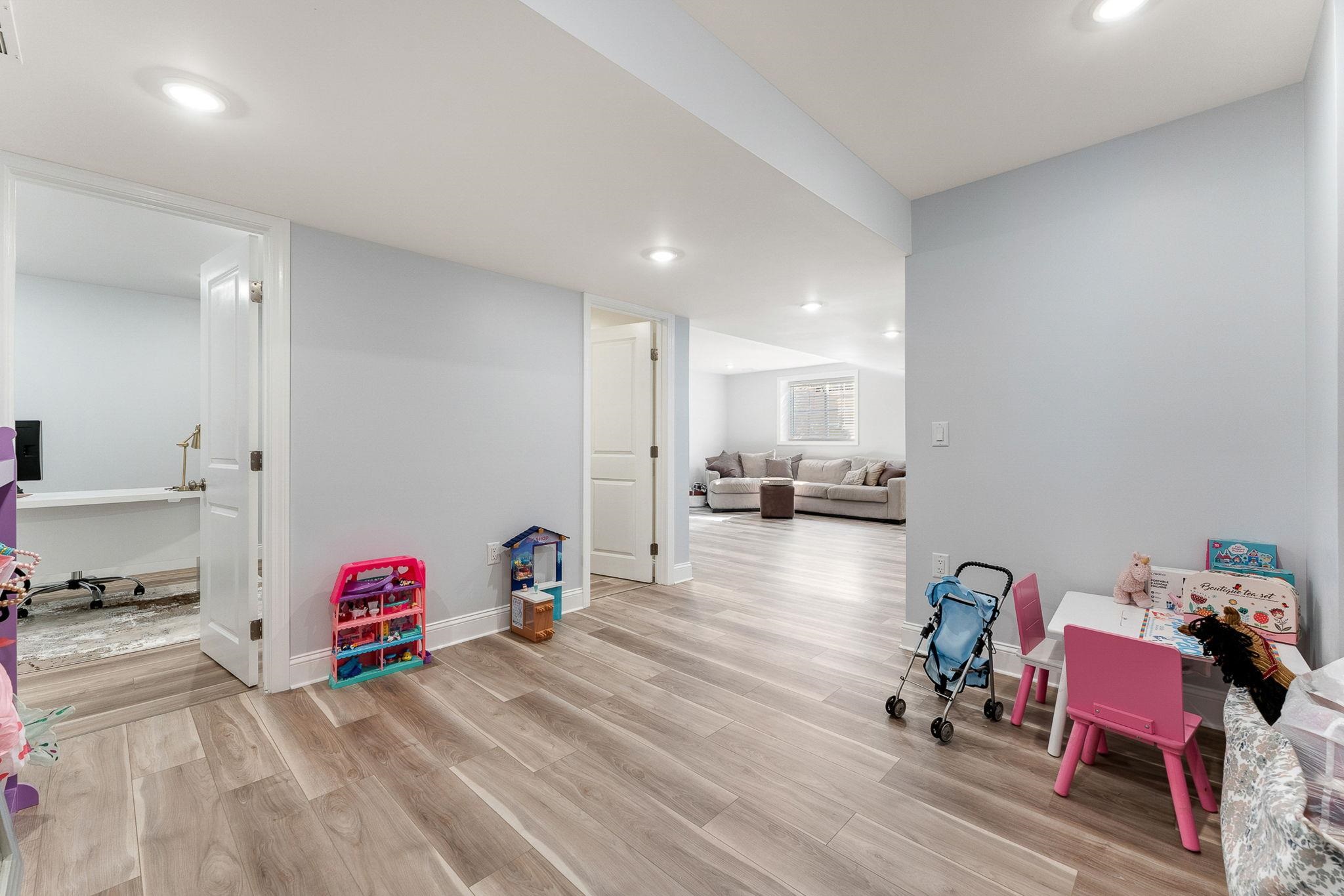 472 Zephyr Road Williston, VT 05495 - Photo 40 of 49