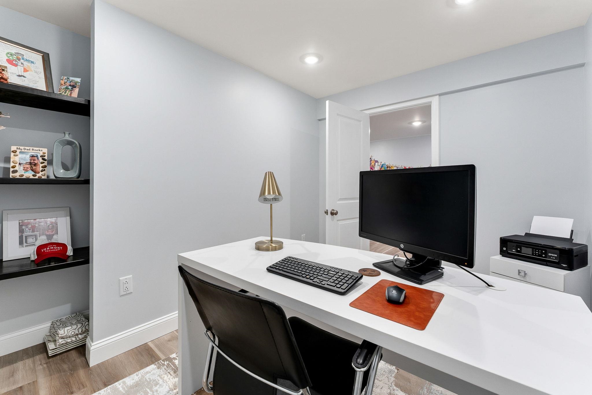 472 Zephyr Road Williston, VT 05495 - Photo 41 of 49