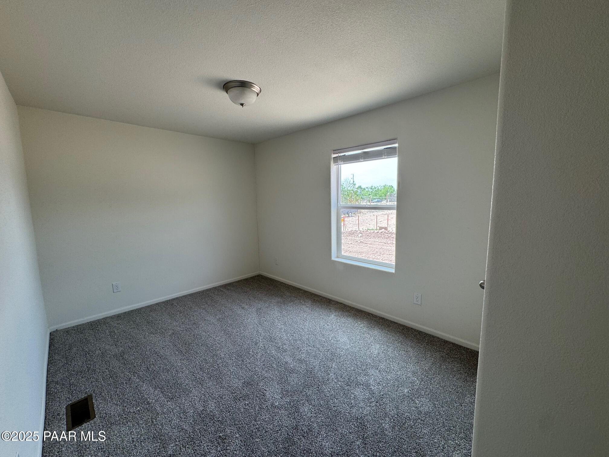 25398 Juniper Road Paulden, AZ 86334 - Photo 8 of 13 Bedroom