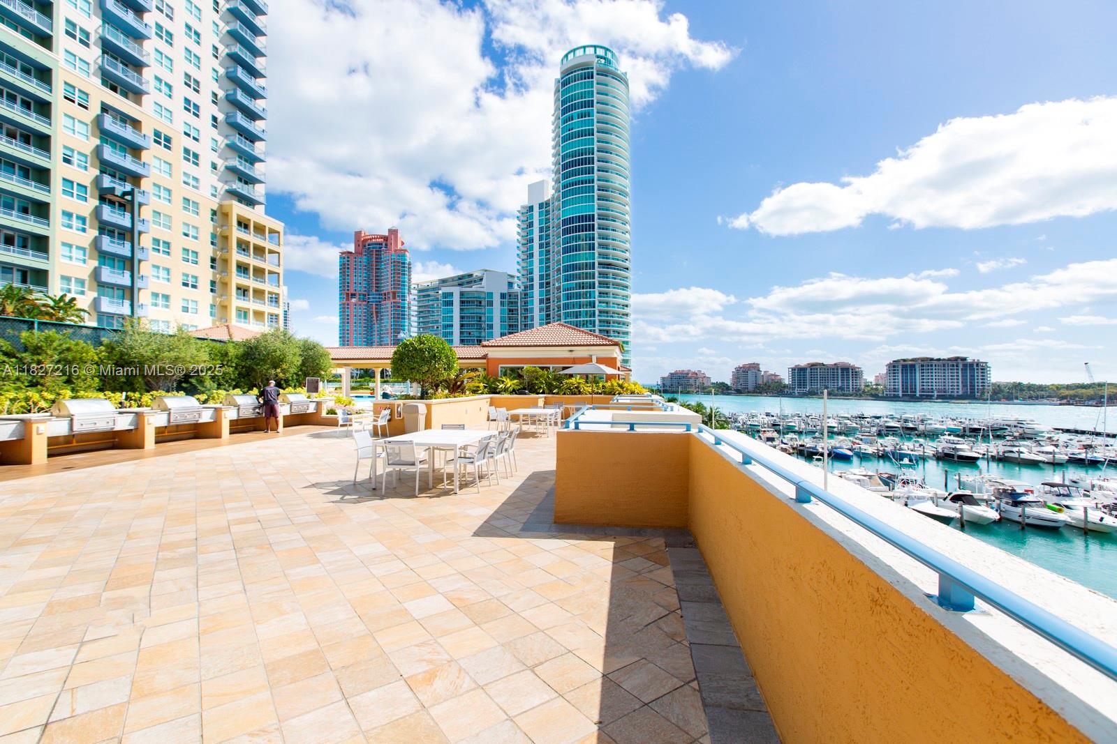 90 Alton Road, Unit 1005 Miami Beach, FL 33139 - Photo 19 of 22 a outdoor view with a sitting space