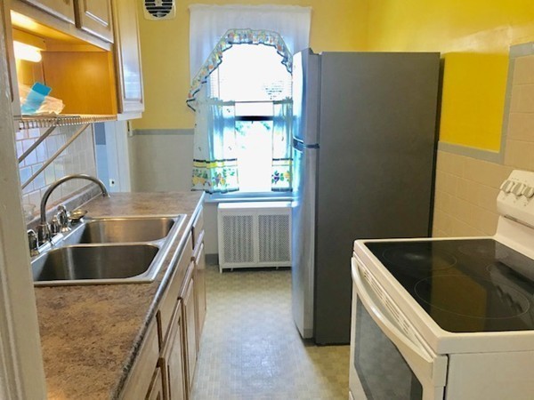 27 Cook Street Fall River, MA 02724 - Photo 2 of 22