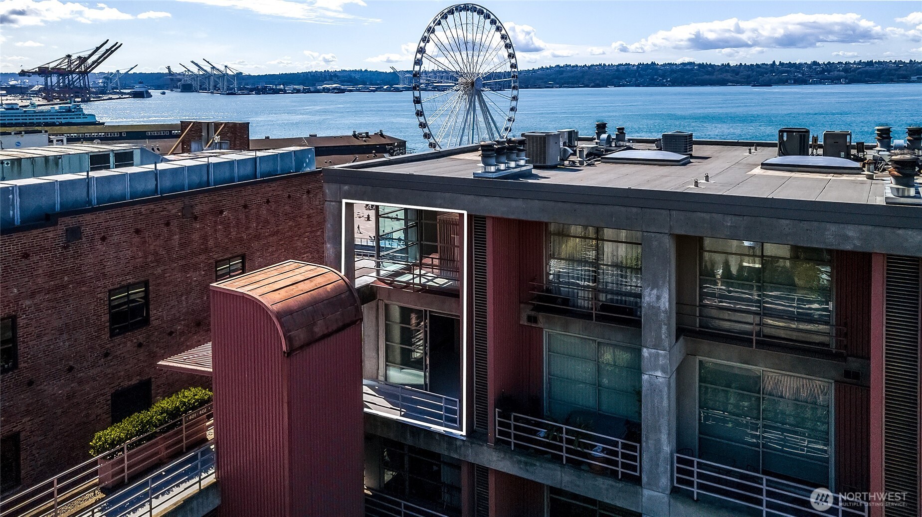 1425 Western Avenue, Unit U403 Seattle, WA 98101 - Photo 32 of 40