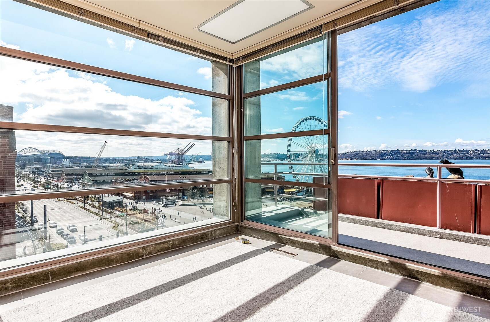1425 Western Avenue, Unit U403 Seattle, WA 98101 - Photo 9 of 40
