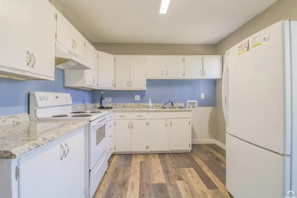 $191,500 | 1919 Clare Road, Lawrence, KS 66046