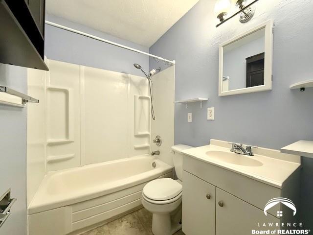 1919 Clare Road Lawrence, KS 66046 - Photo 17 of 22