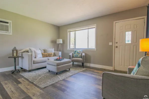 $191,500 | 1919 Clare Road, Lawrence, KS 66046