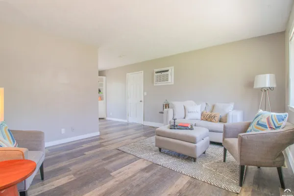 $191,500 | 1919 Clare Road, Lawrence, KS 66046