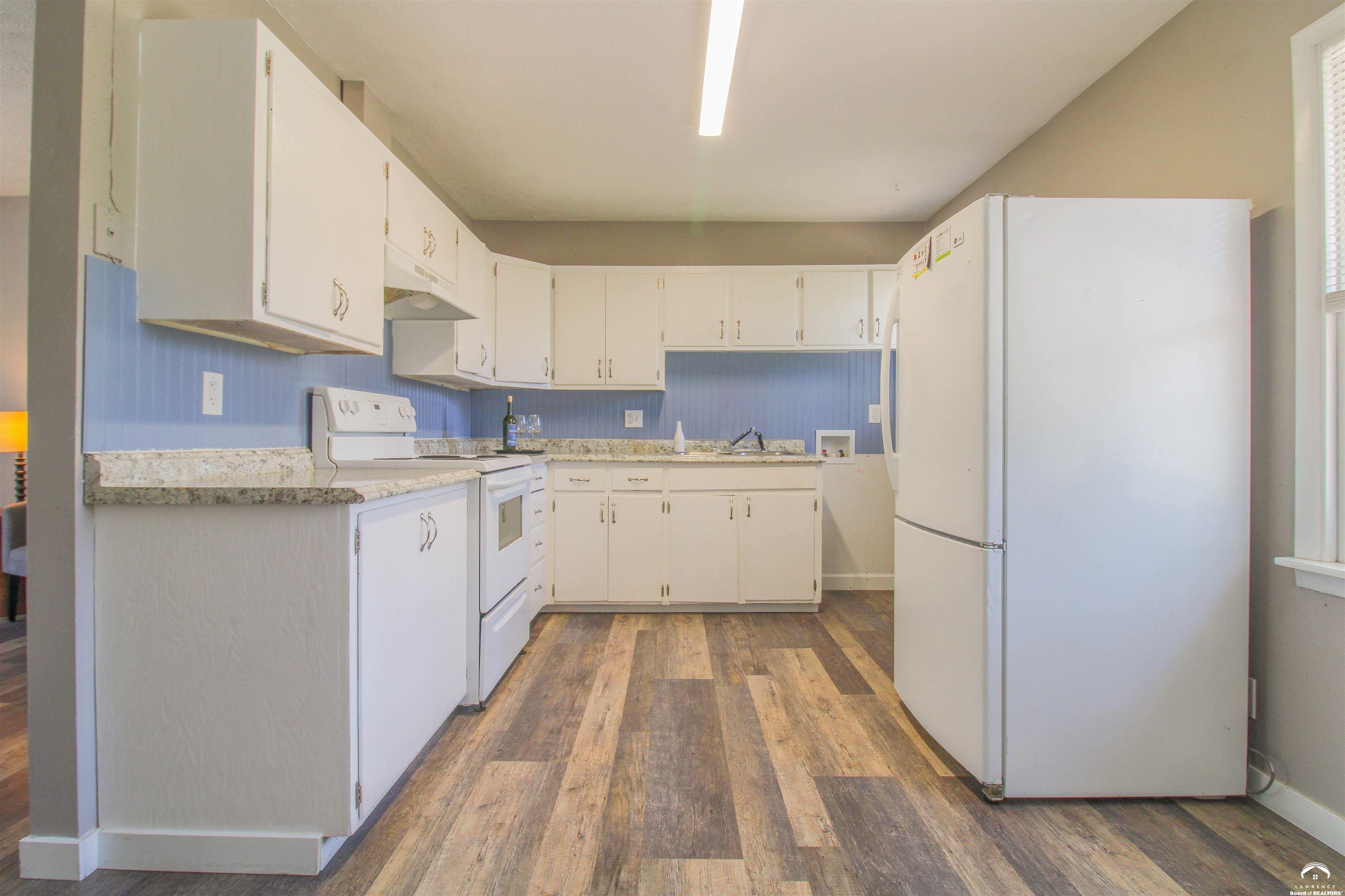 1919 Clare Road Lawrence, KS 66046 - Photo 10 of 22