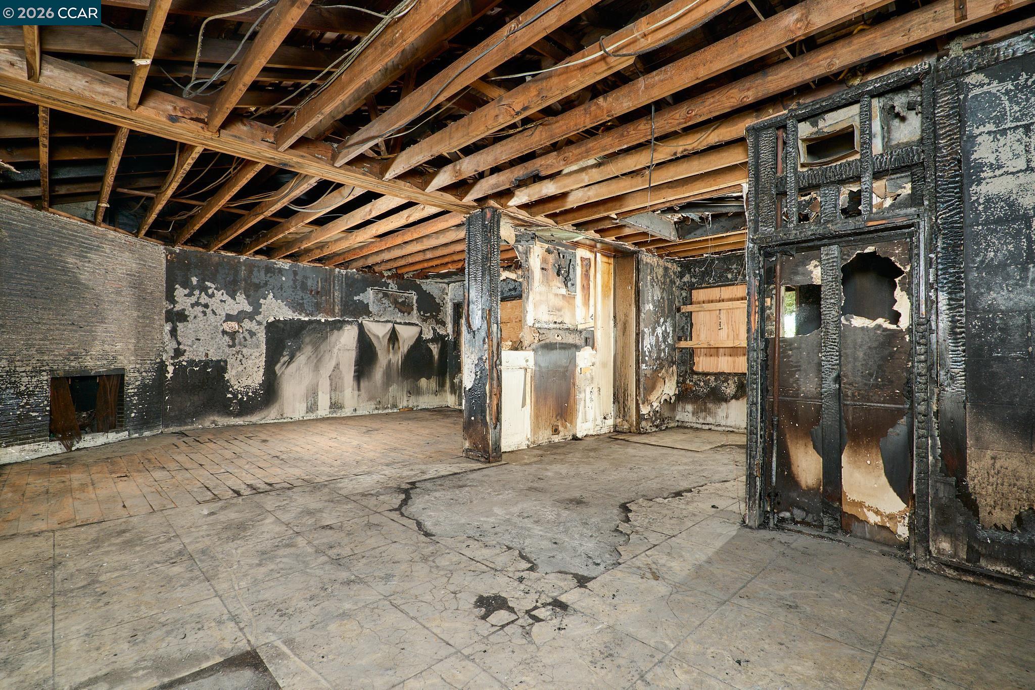 3530 William Way Sacramento, CA 95821 - Photo 11 of 27 a view of empty room with wooden walls