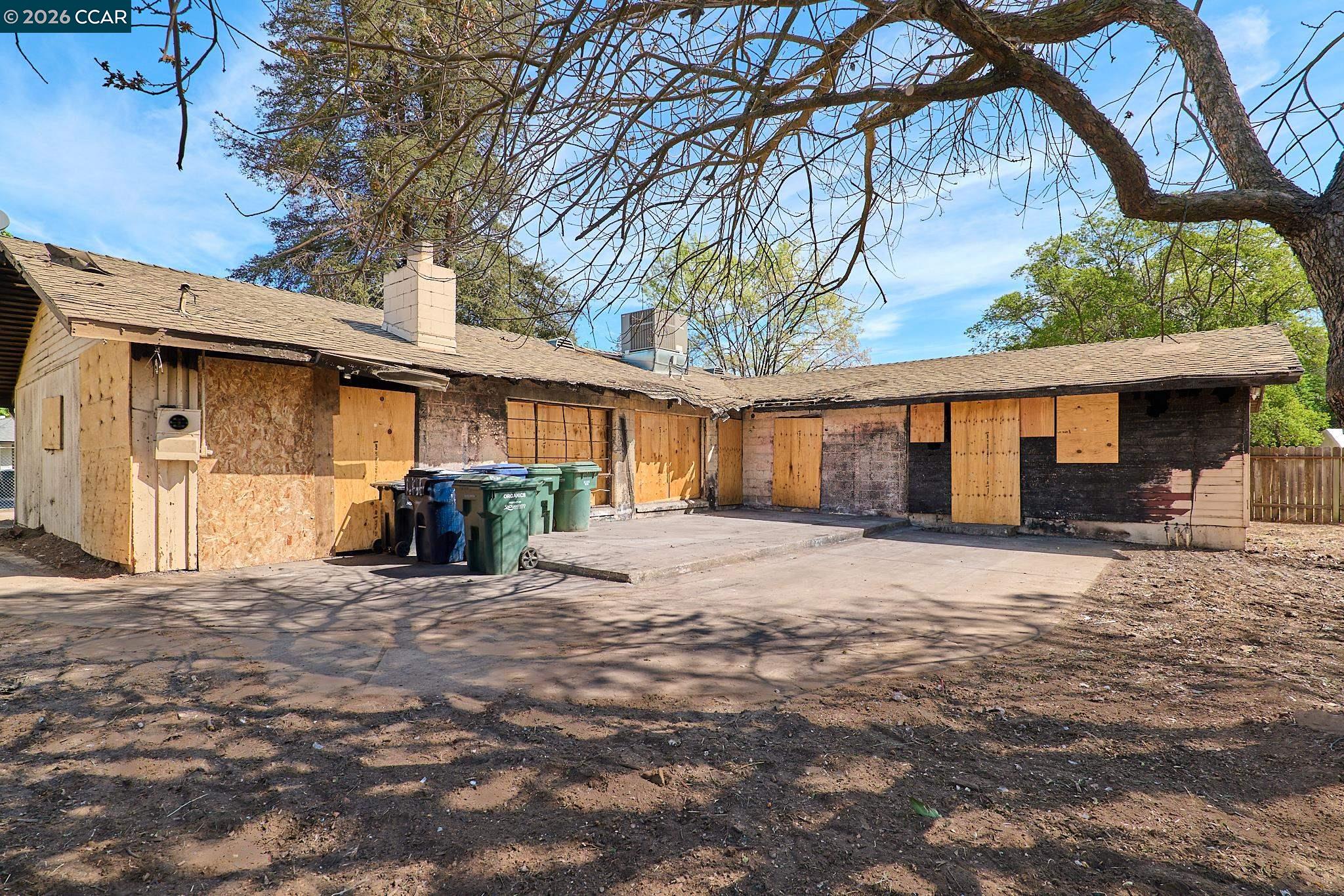 3530 William Way Sacramento, CA 95821 - Photo 3 of 27 a view of a house with a patio