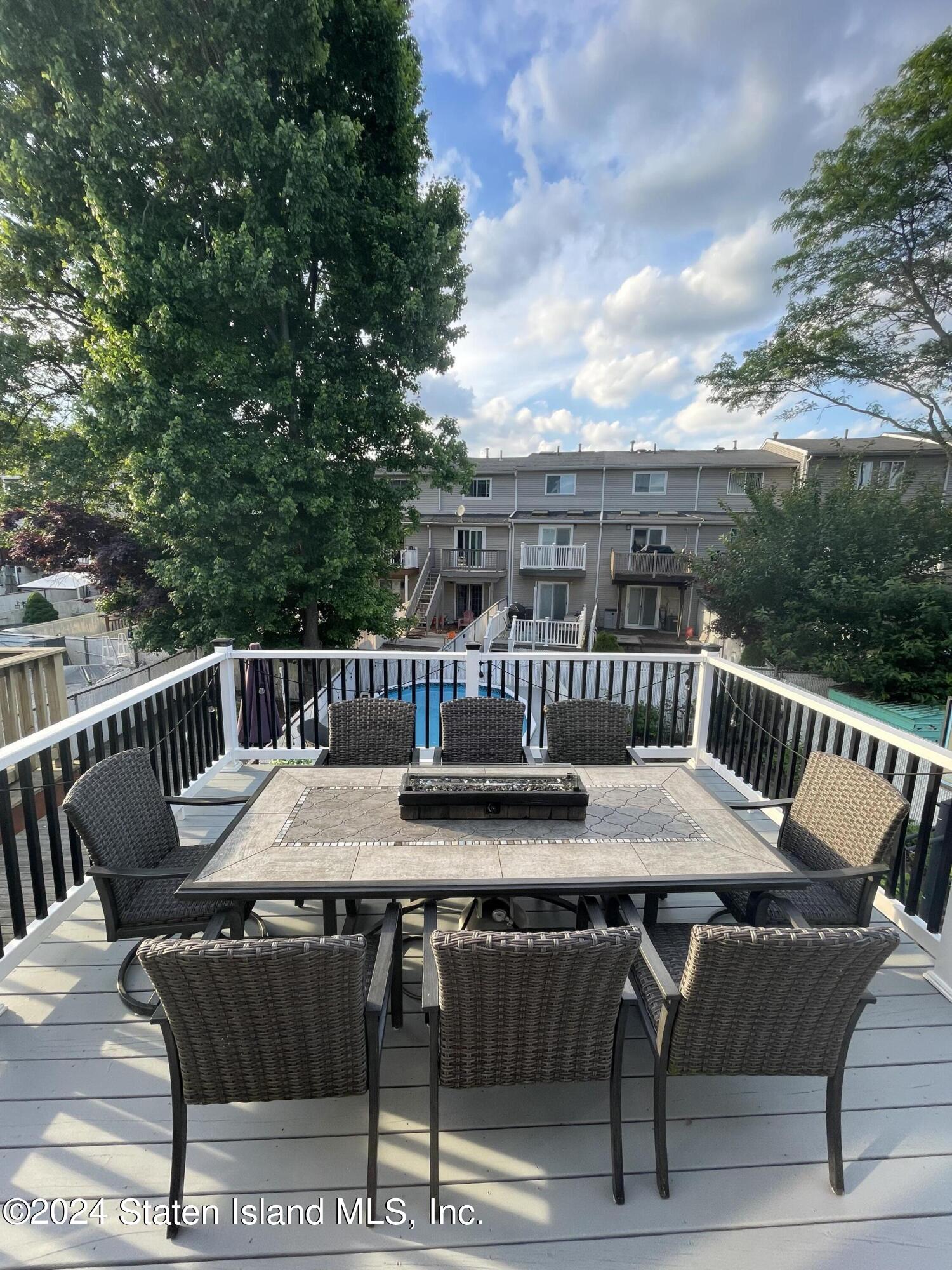 202 Pembrook Loop Staten Island, NY 10309 - Photo 41 of 41 Photo May 22 2024, 6 29 29 PM