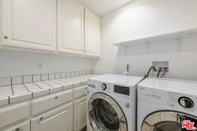 a very nice looking room with a chandelier