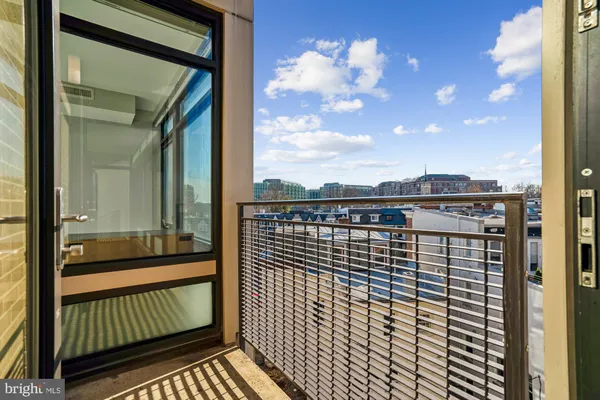 $799,900 | 2818 Connecticut Avenue Northwest, Unit 502, Washington, DC 20008