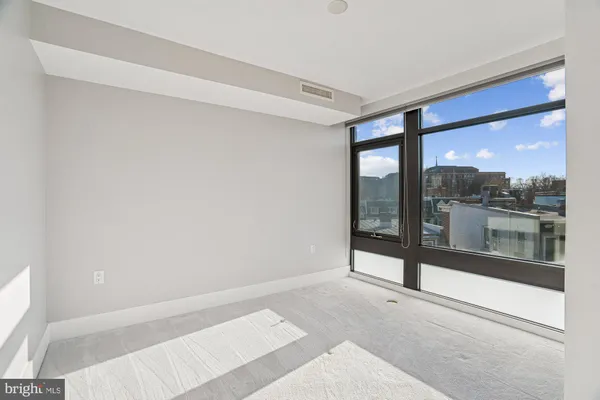 $799,900 | 2818 Connecticut Avenue Northwest, Unit 502, Washington, DC 20008