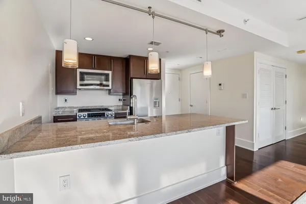 $799,900 | 2818 Connecticut Avenue Northwest, Unit 502, Washington, DC 20008