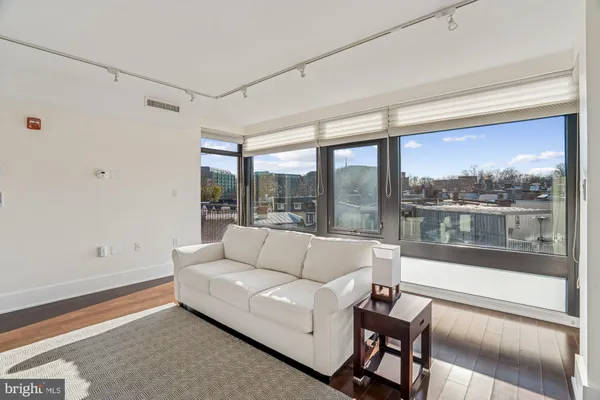 $799,900 | 2818 Connecticut Avenue Northwest, Unit 502, Washington, DC 20008