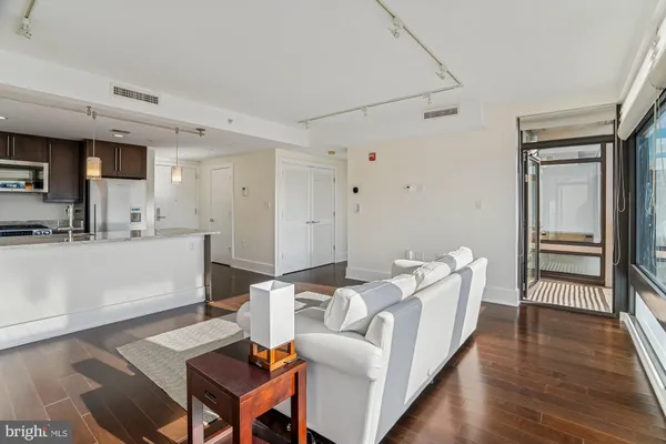 $799,900 | 2818 Connecticut Avenue Northwest, Unit 502, Washington, DC 20008