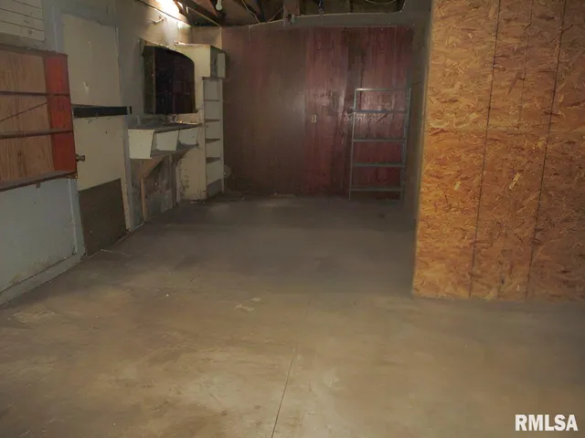 $30,000 | 1017 West Willcox Avenue, Peoria, IL 61604