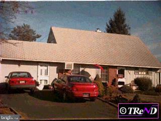 44 Cinnamon Road Levittown, PA 19057 - Photo 1 of 1