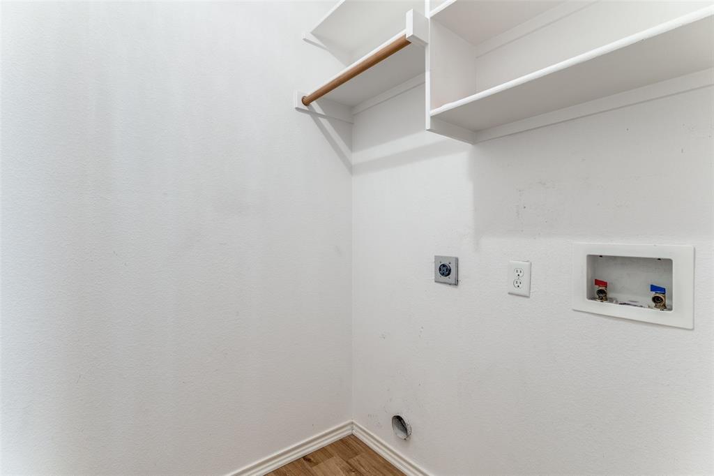 5213 Westheimer Road Fort Worth, TX 76244 - Photo 23 of 25 a view of a small space