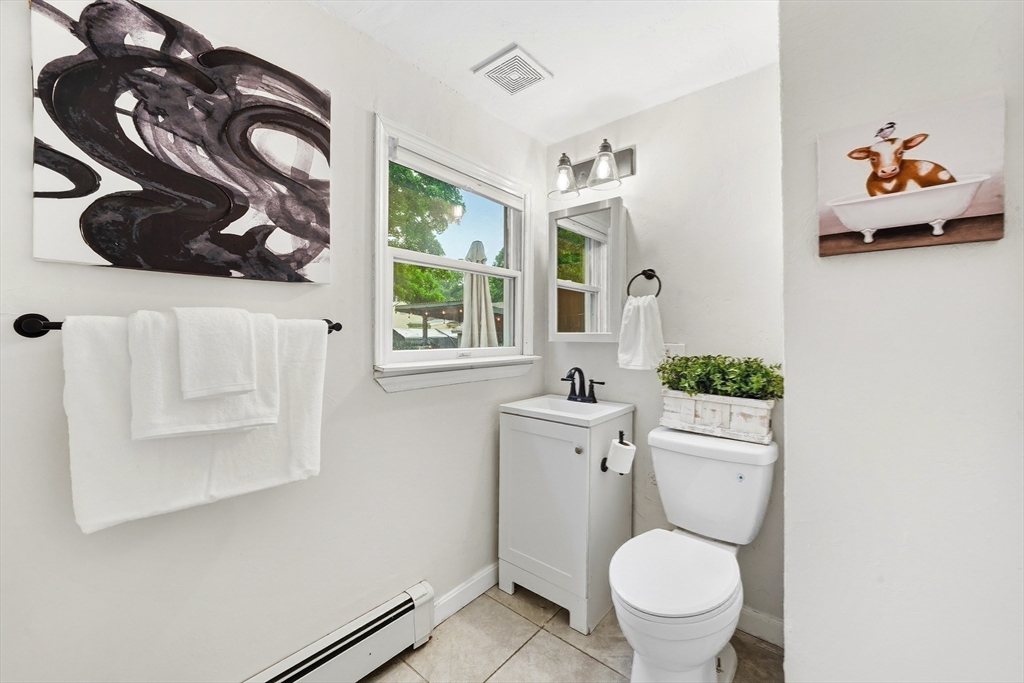 44 Depot Road Oxford, MA 01540 - Photo 32 of 42