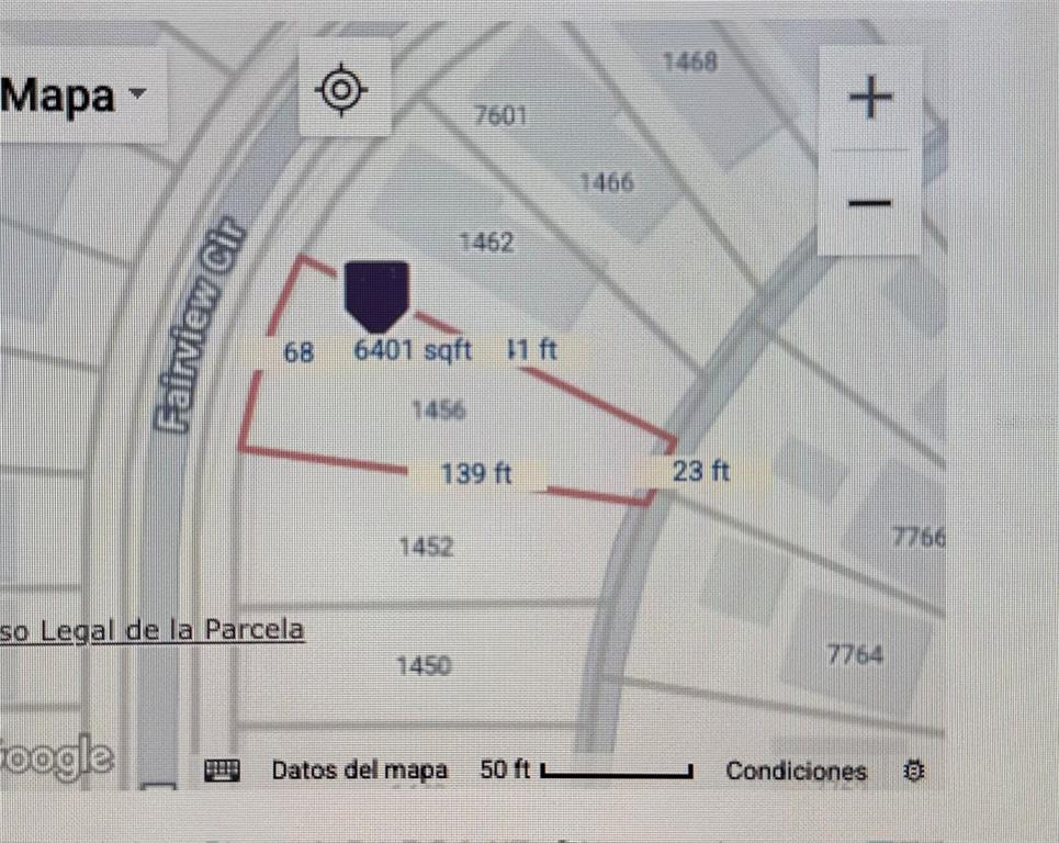 Fairview Circle Reunion, FL 34747 - Photo 4 of 4 a view of a closet