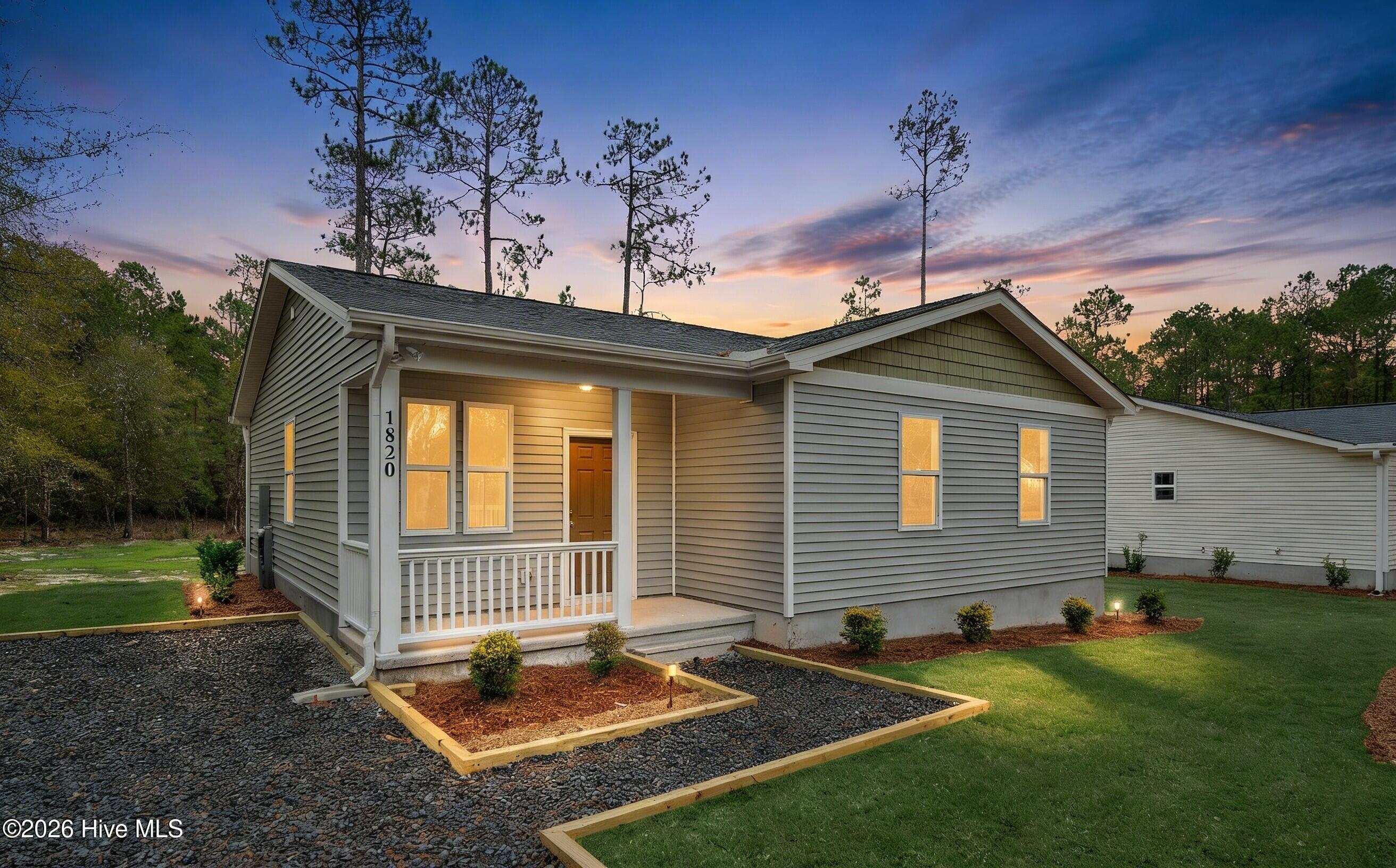 1820 Raeford Road Southport, NC 28461 - Photo 2 of 33 1