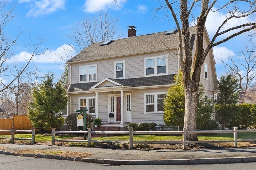 38 Weston Road Reading, MA 01867 - Photo 1 of 39 Gallery Image 1