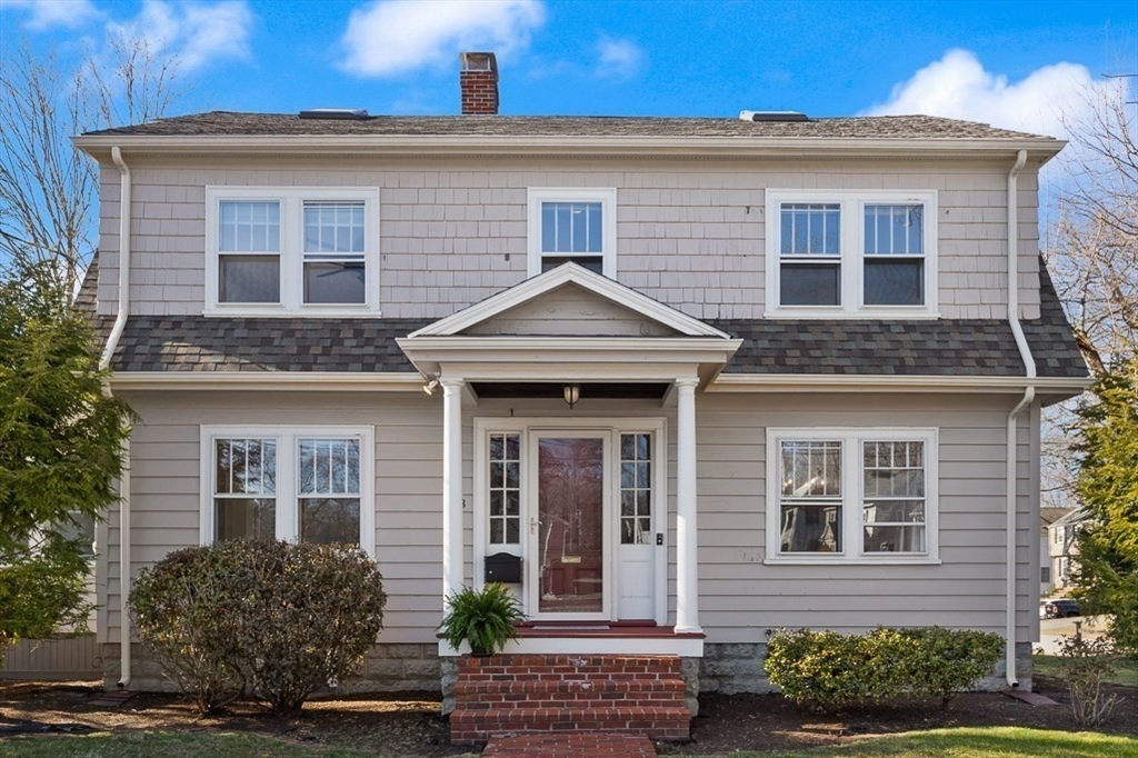 38 Weston Road Reading, MA 01867 - Photo 3 of 39 Gallery Image 3