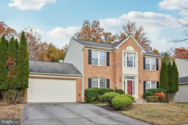 $690,000 | 2880 Myrtlewood Drive, Dumfries, VA 22026