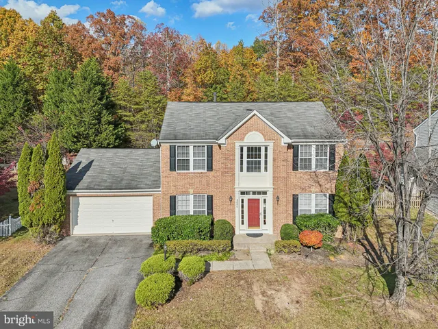 $690,000 | 2880 Myrtlewood Drive, Dumfries, VA 22026